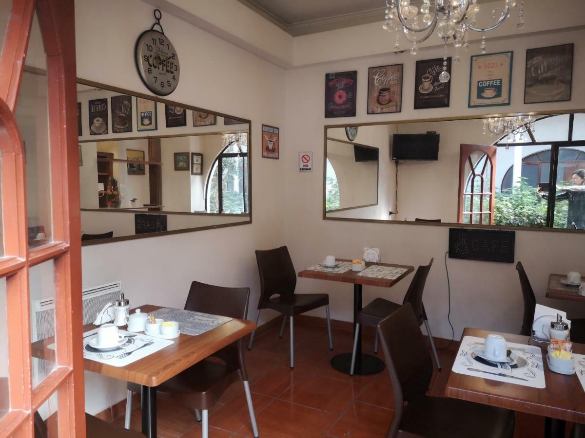 Hotel Espanol San Fernando Ngoại thất bức ảnh